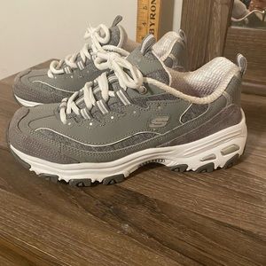 Skechers D’Lites